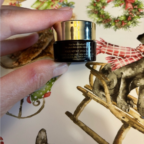 Estee Lauder Advanced Night Repair Eye - .17 oz. - Picture 2 of 4